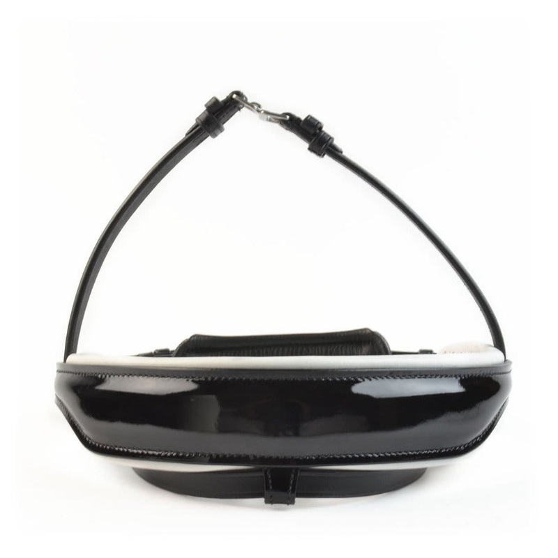 Caveson Flat Snaffle S1 – Black Patent/White Padding*