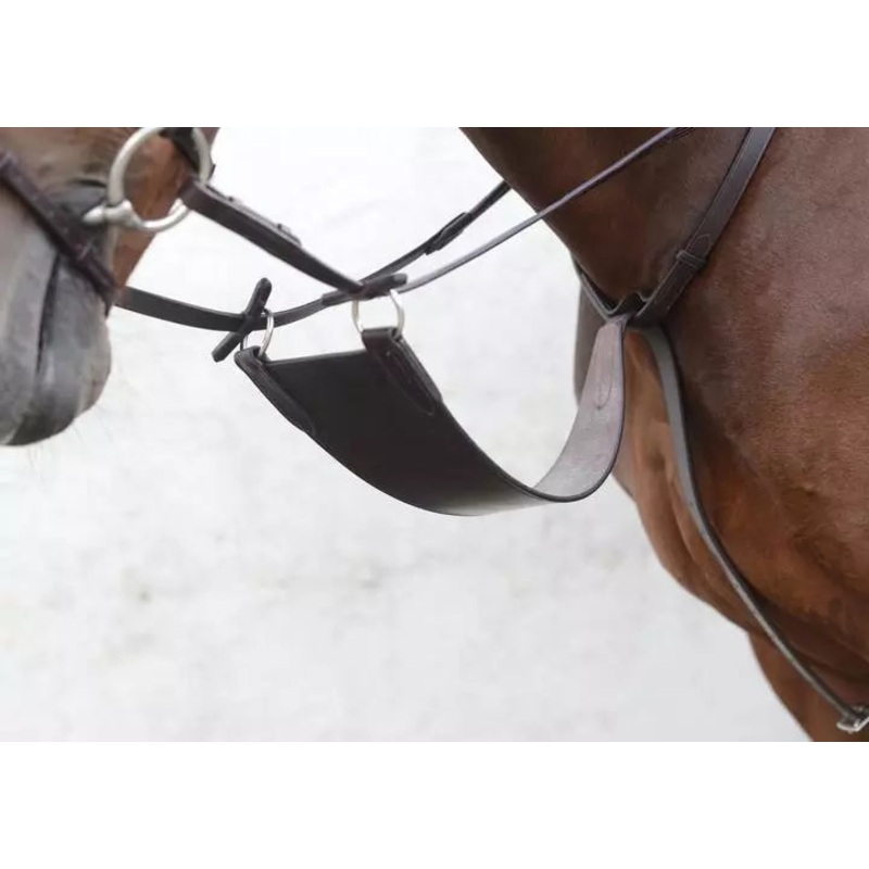 Mackey Classic Bib Martingale