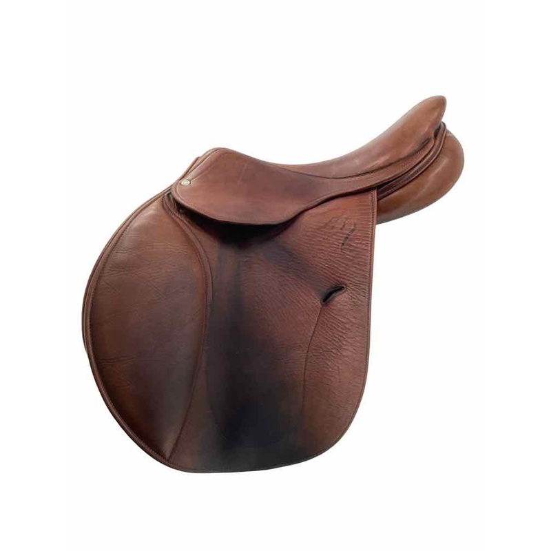 16.5″ Antares used close contact jumping saddle B