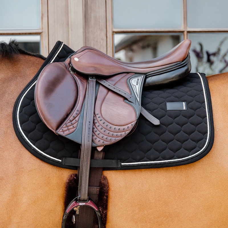 Kentucky Horsewear Onion Quilt Rubber Logo Jumping Saddle Cloth – Black