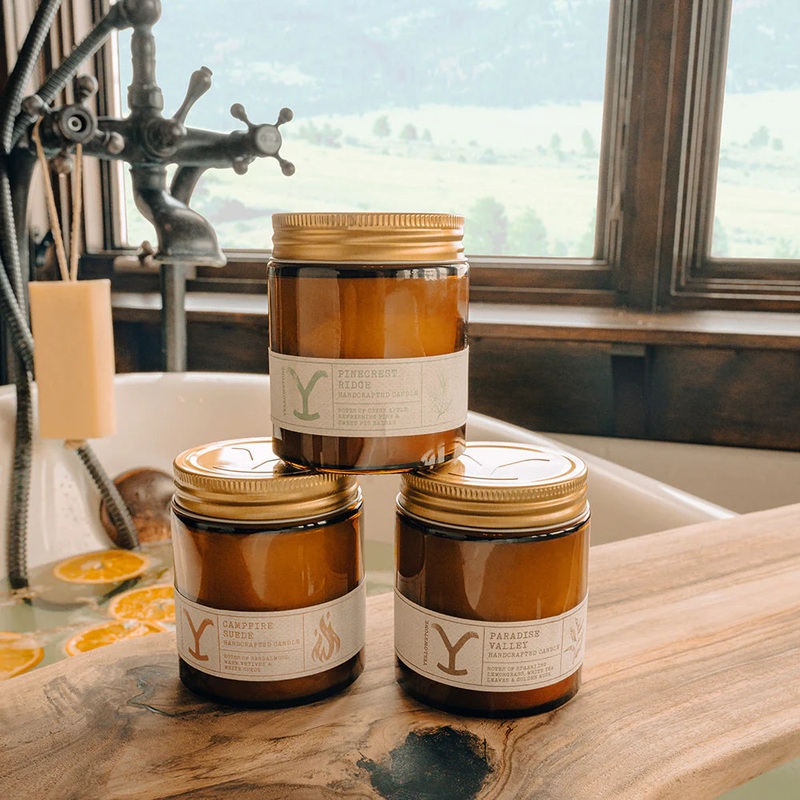 Yellowstone Candle – Campfire Suede