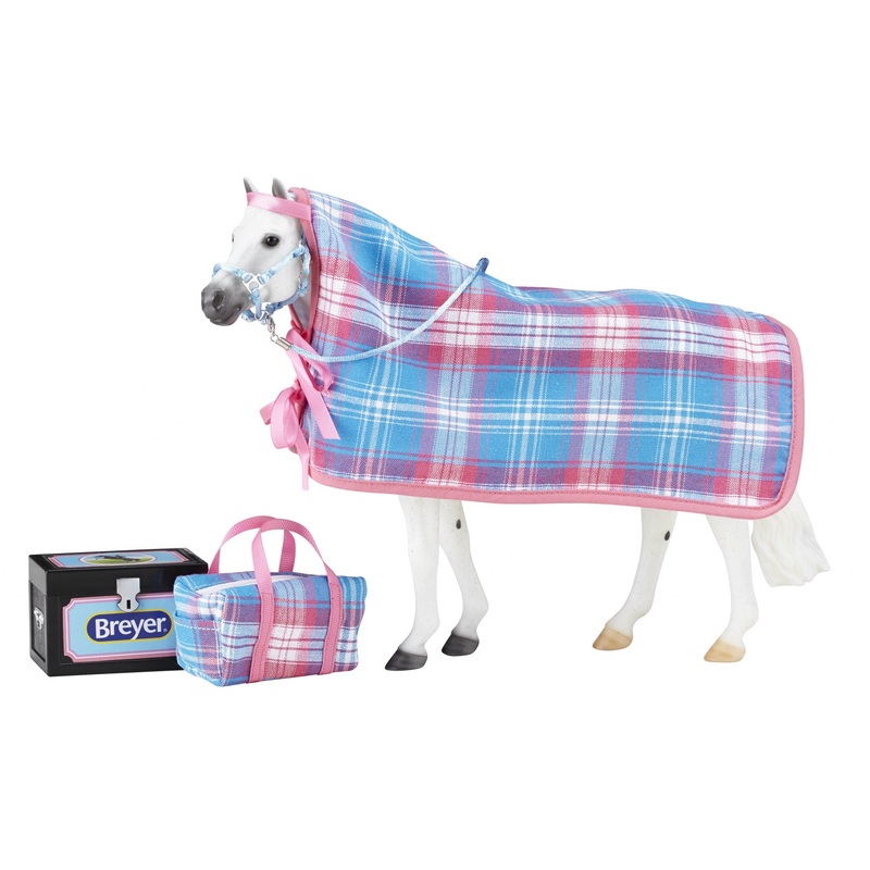 Breyer Traditional Going To The Horse Show Set