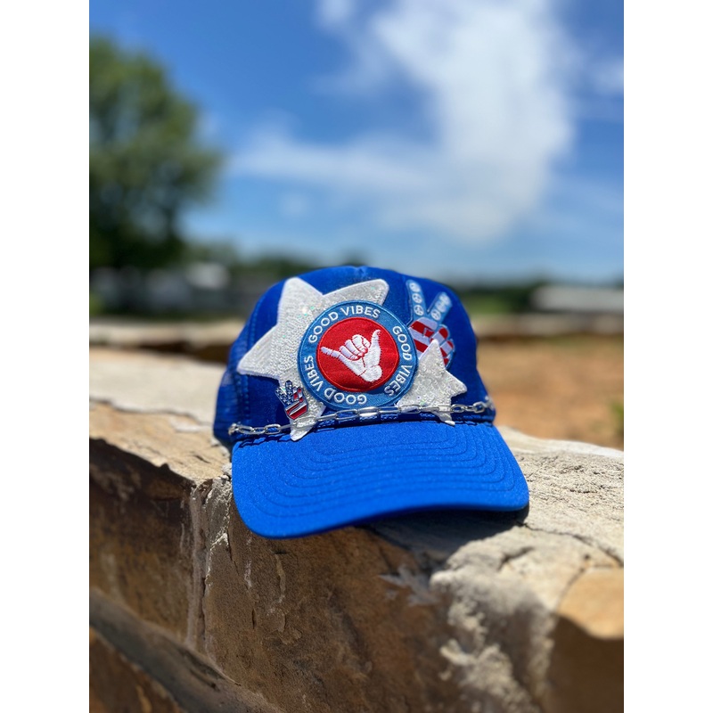 BLUE GOOD VIBES TRUCKER