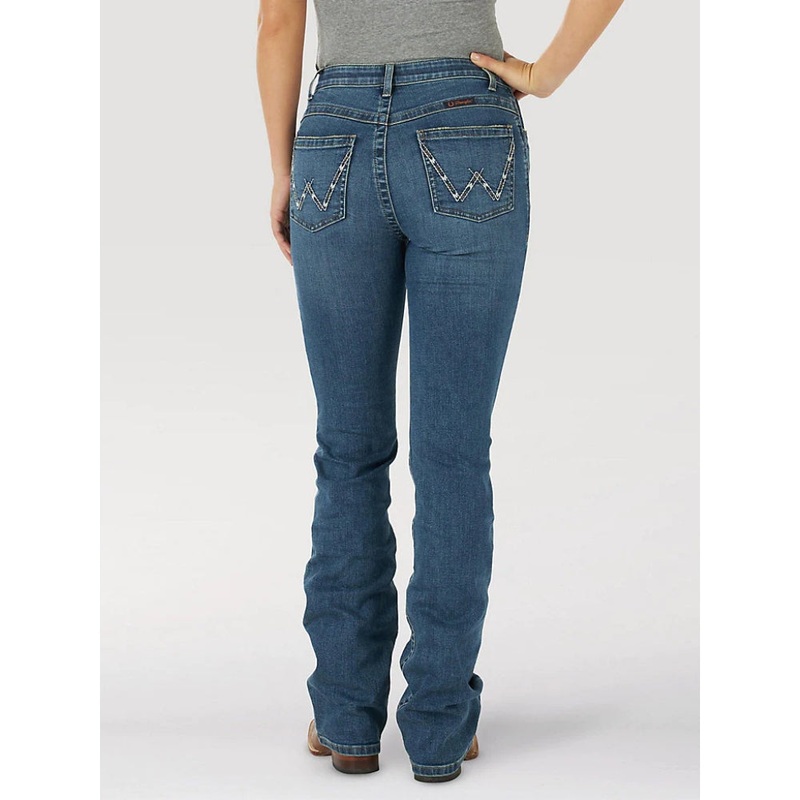 2318420 Wrangler Women’s Willow Ultimate Riding Jean – Nellie