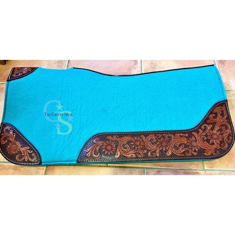 31″ x 32″ teal felt 1″ thick saddle pad floral tooled accent