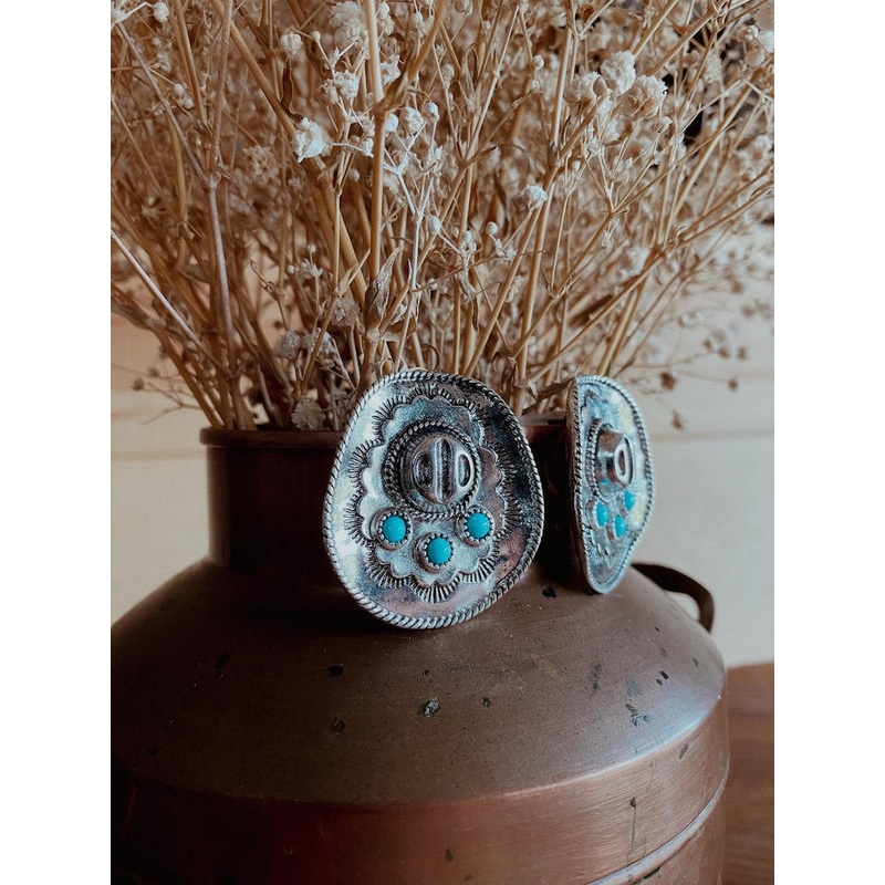 Western Cowboy Hat Stud W/ Turquoise