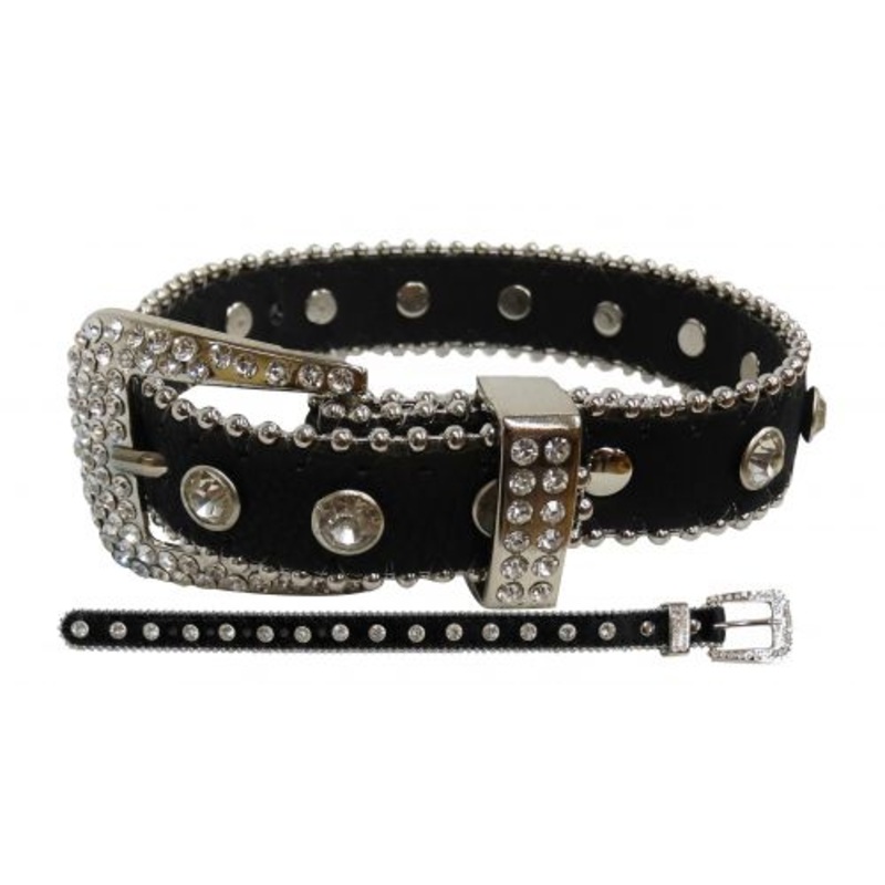 #D003B: Showman CoutureBlack leather fashion dog collar with crystal rhinestones and a crystal r