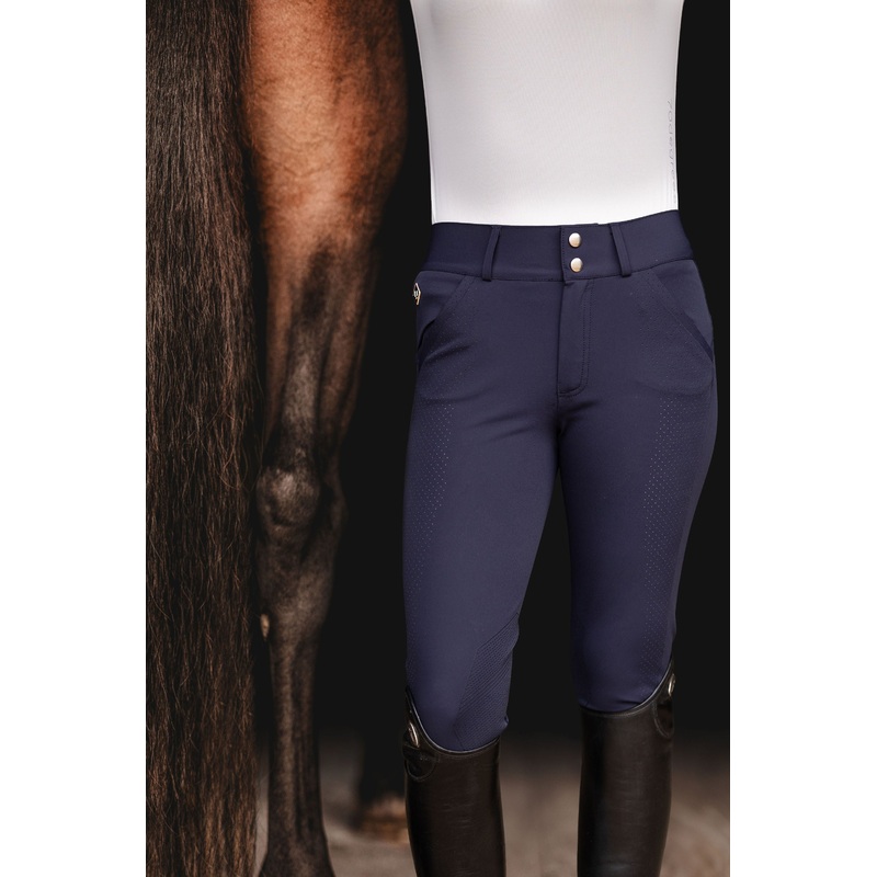 70 Air Flow Breech with Silicone Knee Patch