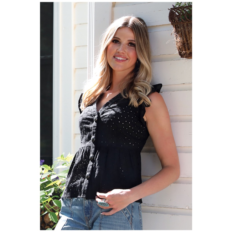 CTW7474002 Cruel Girl Women’s Eyelet Sleeveless Blouse – Black