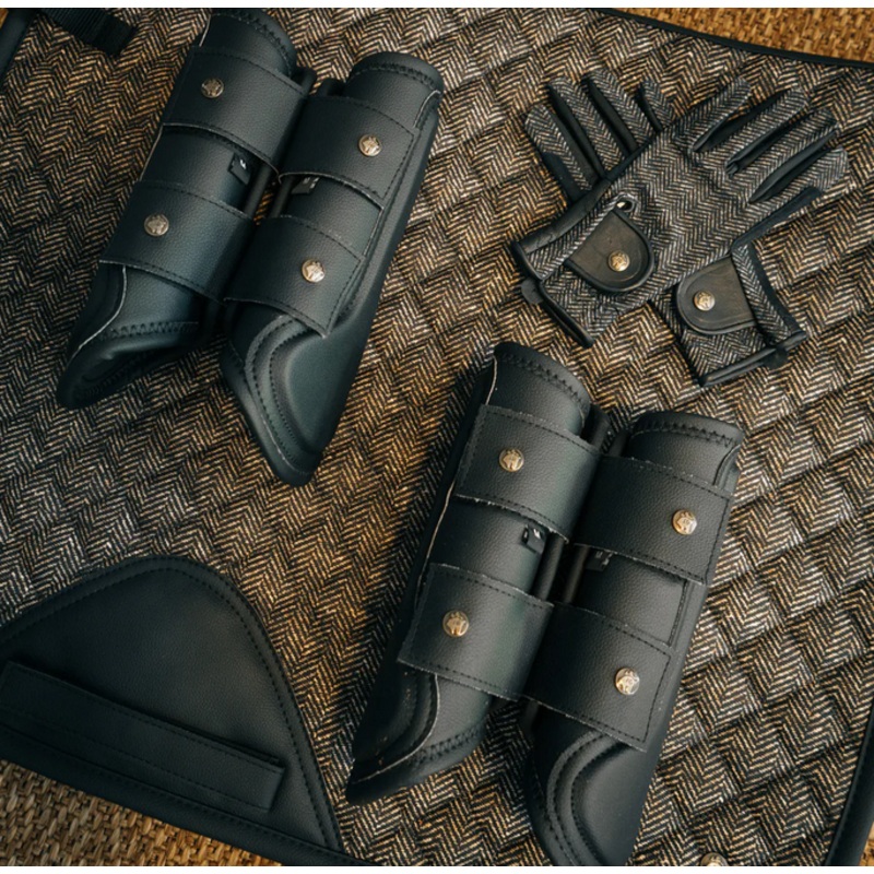Sixteen Cypress Leatherette Splint Boots