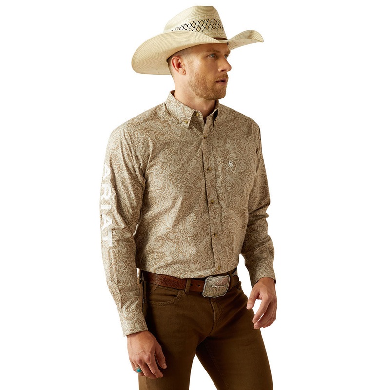 10054692 Ariat Men’s Team Kason Classic Fit Long Sleeve Shirt – Brown/Off White Paisley