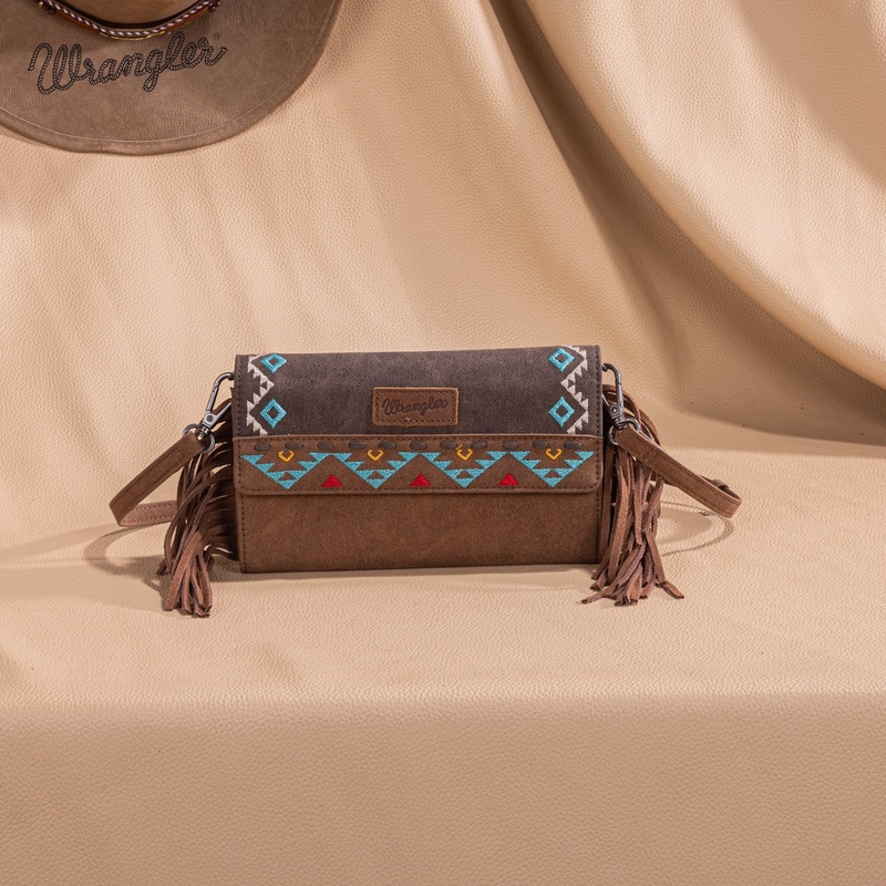 Wrangler Aztec Embroidered Wallet ~ Brown