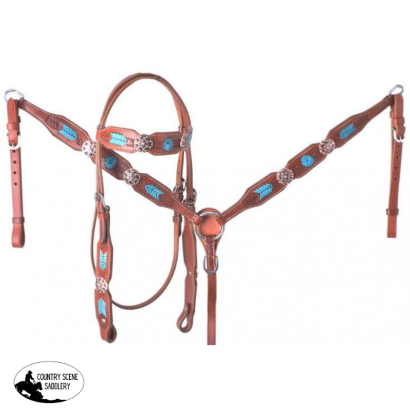 Showman  Headstall and breast collar set.