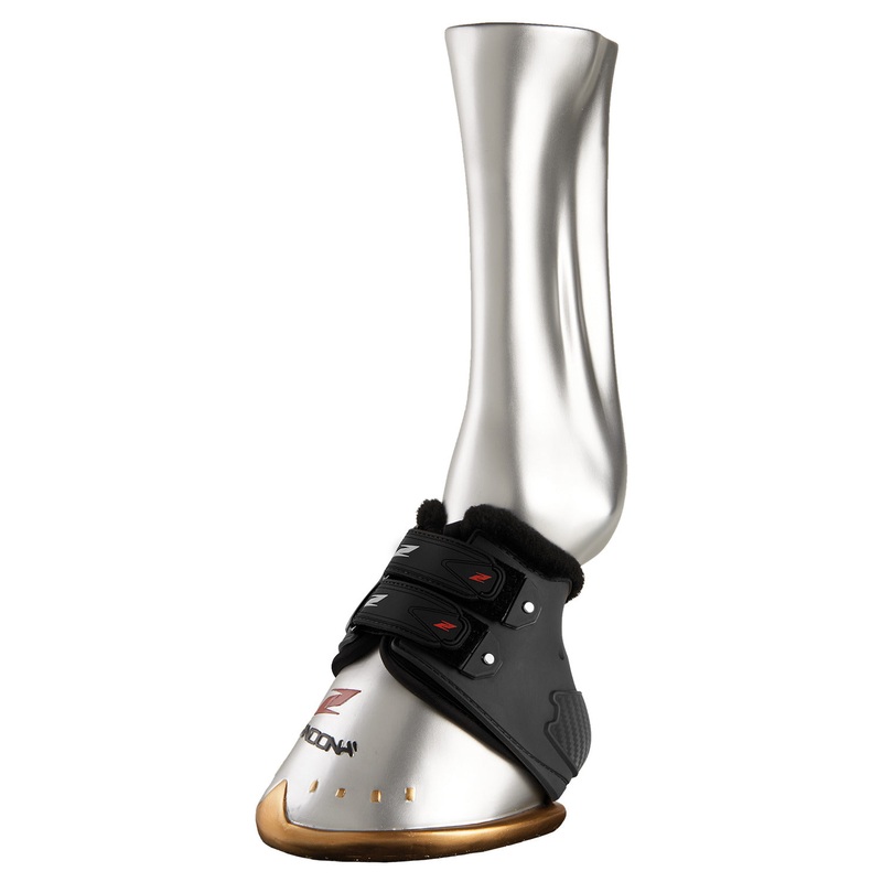 Carbon Air Velcro Heel Boots Black Edition