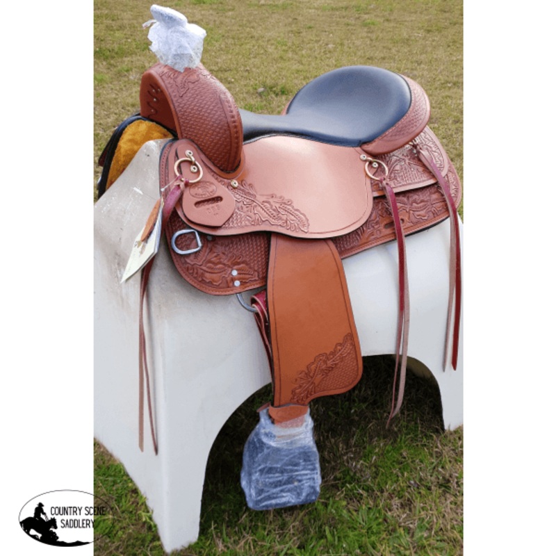 16″, 17″ Double T  Trail style saddle.
